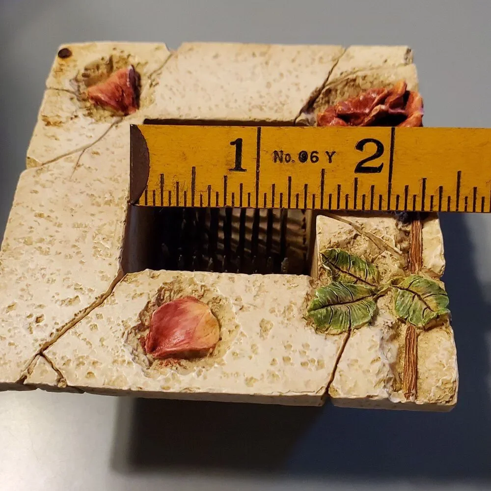 Vintage Rose adorned distressed look needled floral frog by Ganz